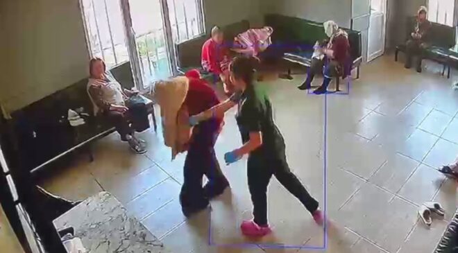 Beylkdüzü’nde yaşlı bakım merkezinde şiddet manzaraları