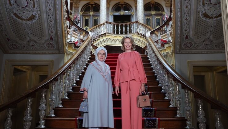 Emine Erdoğan, Belçika Kraliçesi Mathilde’yle bir ortaya geldi