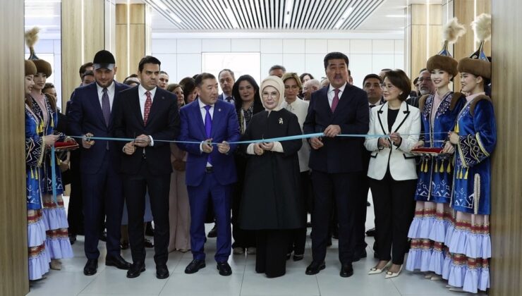 Emine Erdoğan, Kazakistan’da Sıfır Atık Eğitim Laboratuvarı’nı açtı