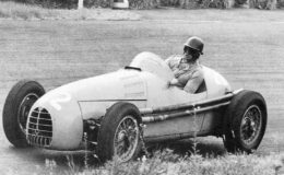 Formula 1’in en yaşlı pilotu 100 yaşında ömrünü yitirdi
