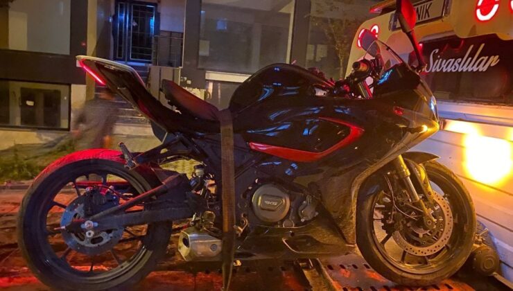 İstanbul’da durdurulan motosiklet çalıntı çıktı: Uyuşturucu ile yakalandı