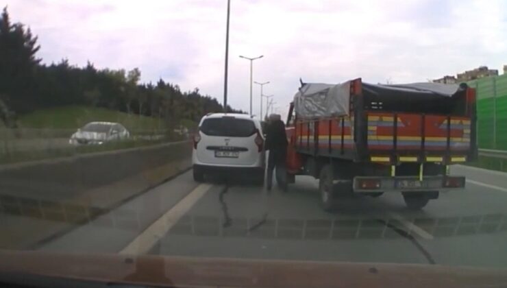 İstanbul’da trafikte tartıştığı şoförün aracına saldırdı: 180 bin liralık ceza yazıldı