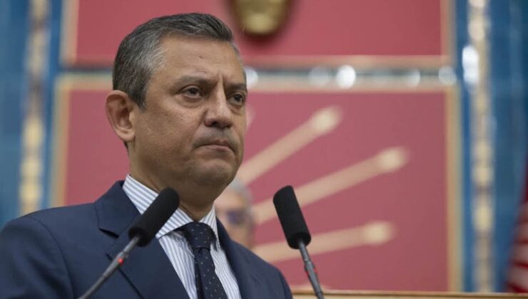 Özgür Özel’den ikinci ileti olayı: Bu sefer Burcu Köksal’a attı