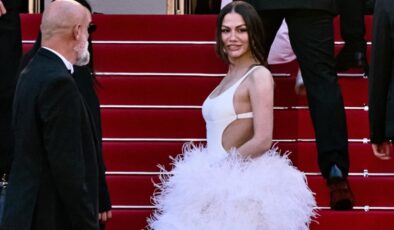 Türk oyuncular Cannes Sinema Şenliği’nde uzunluk gösterdiler: Hande Erçel ve Demet Özdemir’in şıklık yarışı