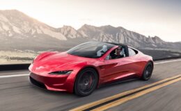 Yeni Tesla Roadster geliyor: Patent başvurusu yapıldı